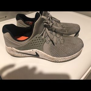 Nike Free Trainer V8